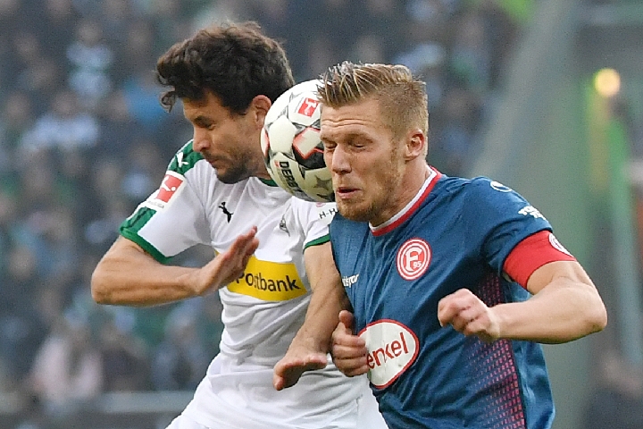 射门次数达 射门次数达