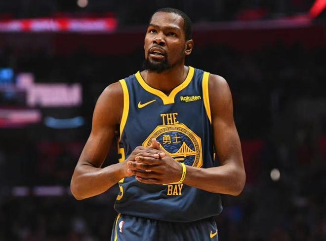 仅在比赛中 仅在比赛中