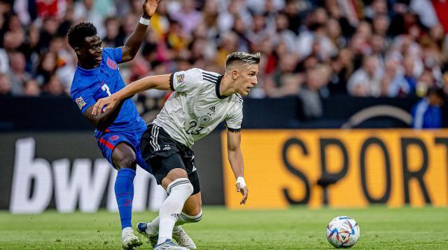 压迫到反击 压迫到反击