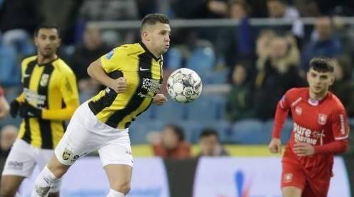 撕开肋部 撕开肋部