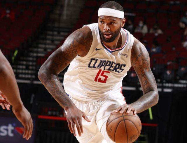 两人关系被 两人关系被